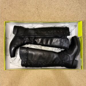 Gianni Bini Knee High Boots Size 7– Excellent Condition